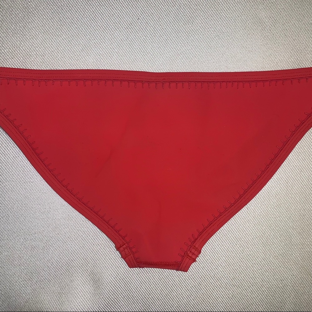 Red Triangle bathing suit - Picture 4 of 4